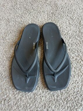 Crocs Women’s Miami Black Flip Flop Sandals